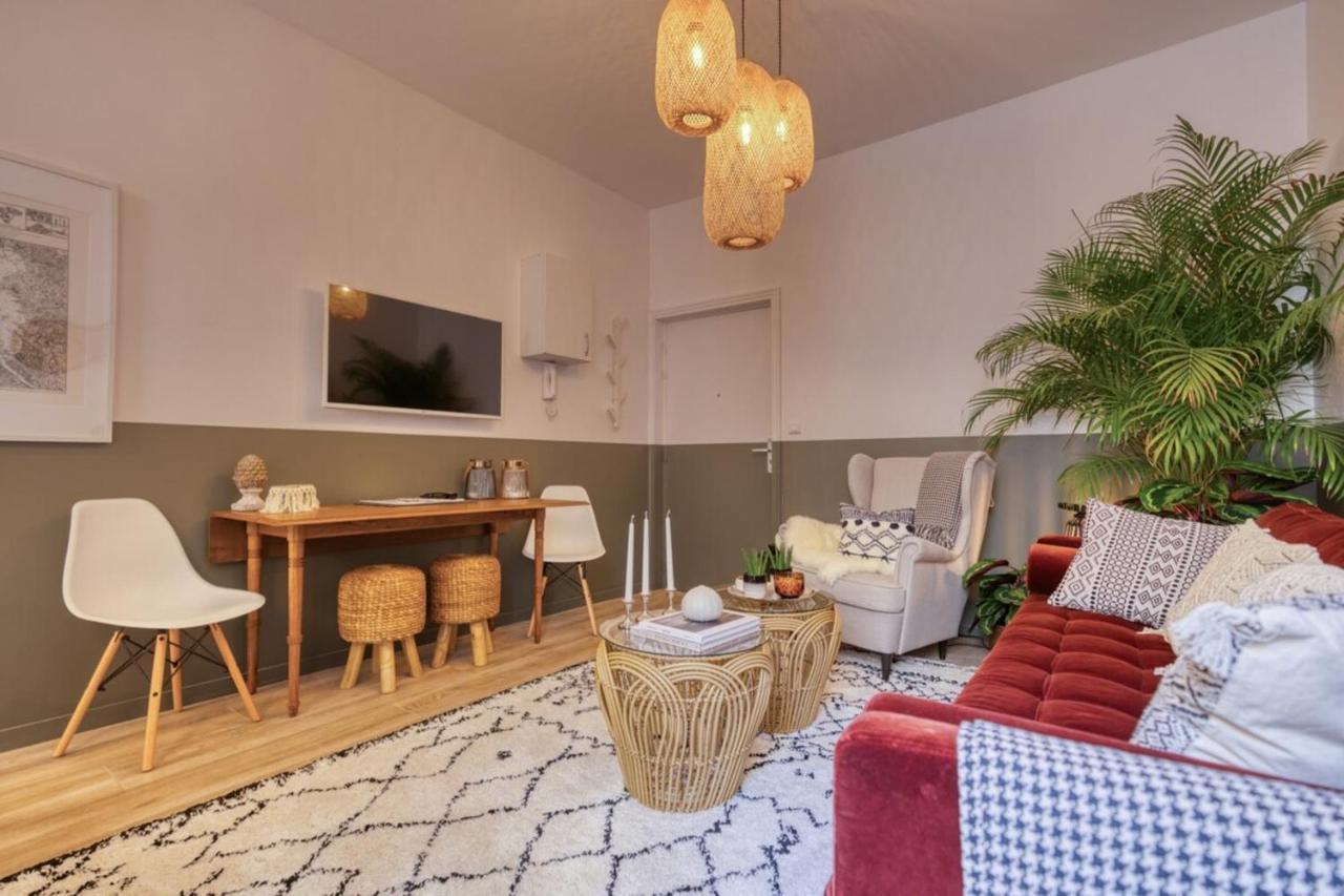 Appartamento Le Fleuriau T3 Prestige&Cour Privée, Hypercentre La Rochelle  Esterno foto