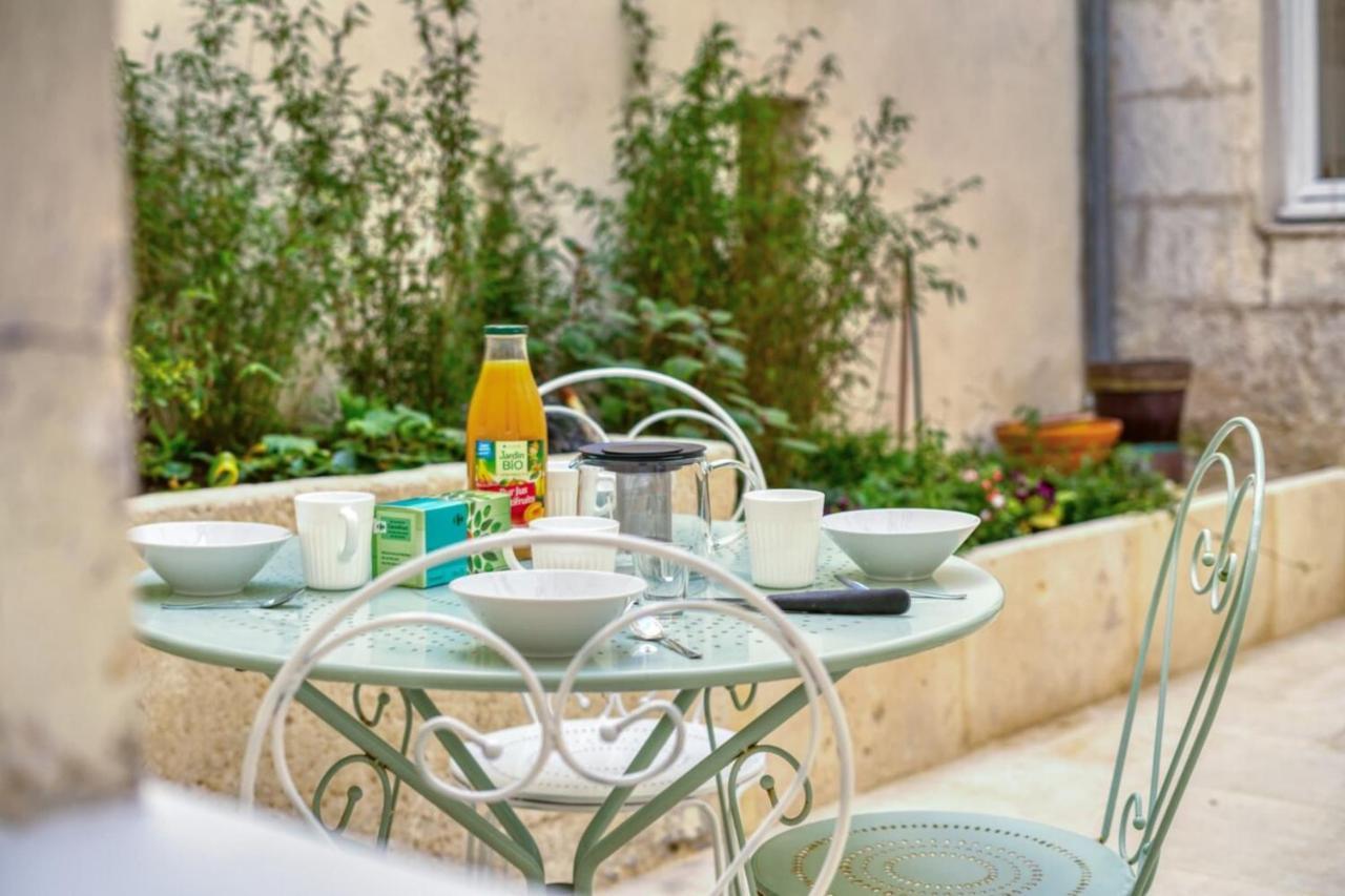Appartamento Le Fleuriau T3 Prestige&Cour Privée, Hypercentre La Rochelle  Esterno foto
