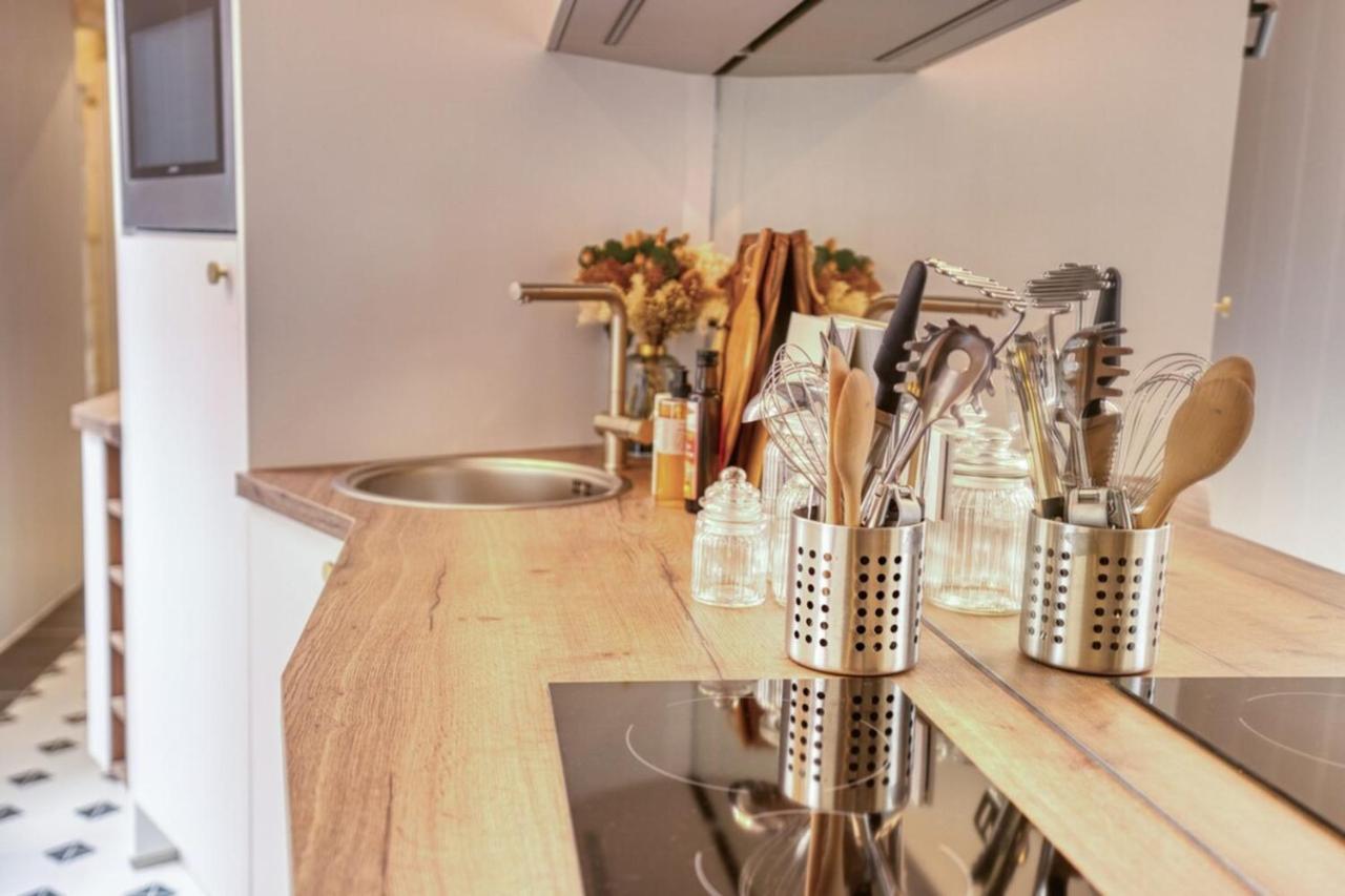 Appartamento Le Fleuriau T3 Prestige&Cour Privée, Hypercentre La Rochelle  Esterno foto